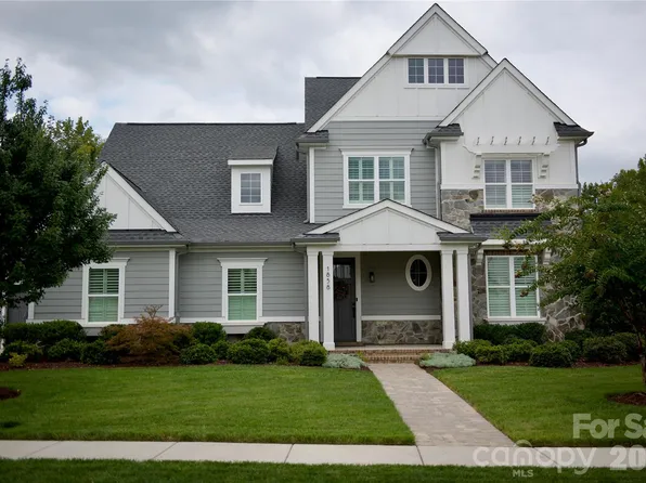 1858 Trotting Cir NW, Concord, NC 28027