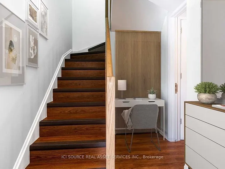 19 Ivy Lea Cres — Photo 14