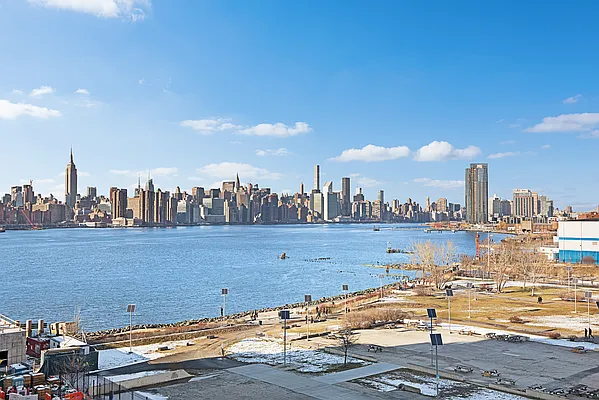 Sold by Compass | media 10