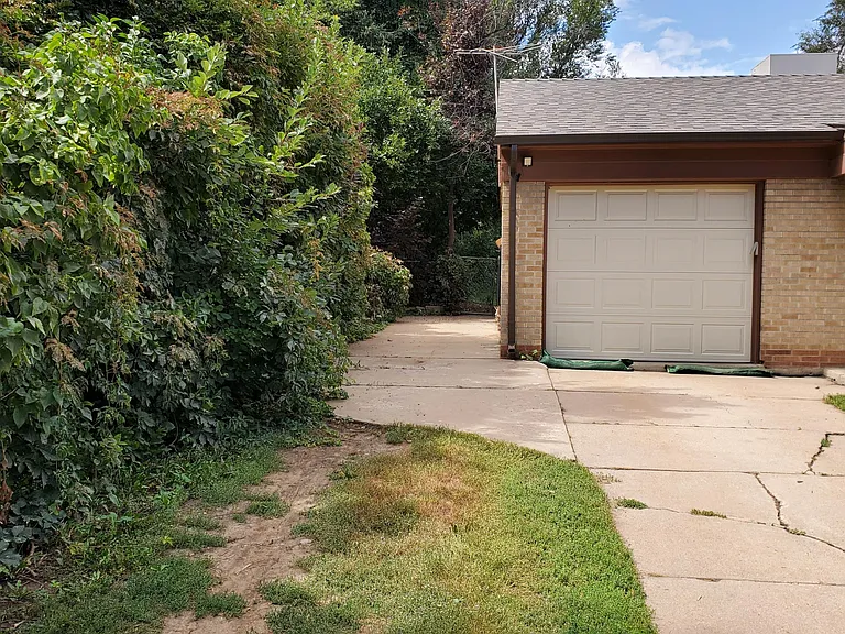 6537 S Gallup St — Photo 15
