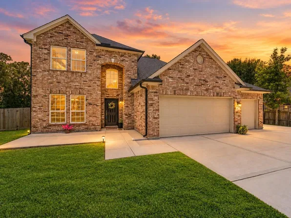 82 Road 6607, Dayton, TX 77535