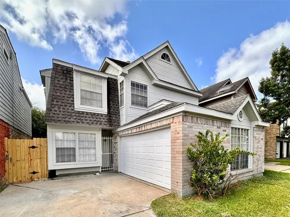 6437 Chatham Island Ln, Houston, TX 77035