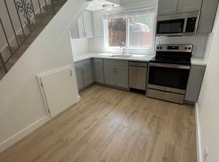 18704 SE Clinton St, Gresham, OR 97030