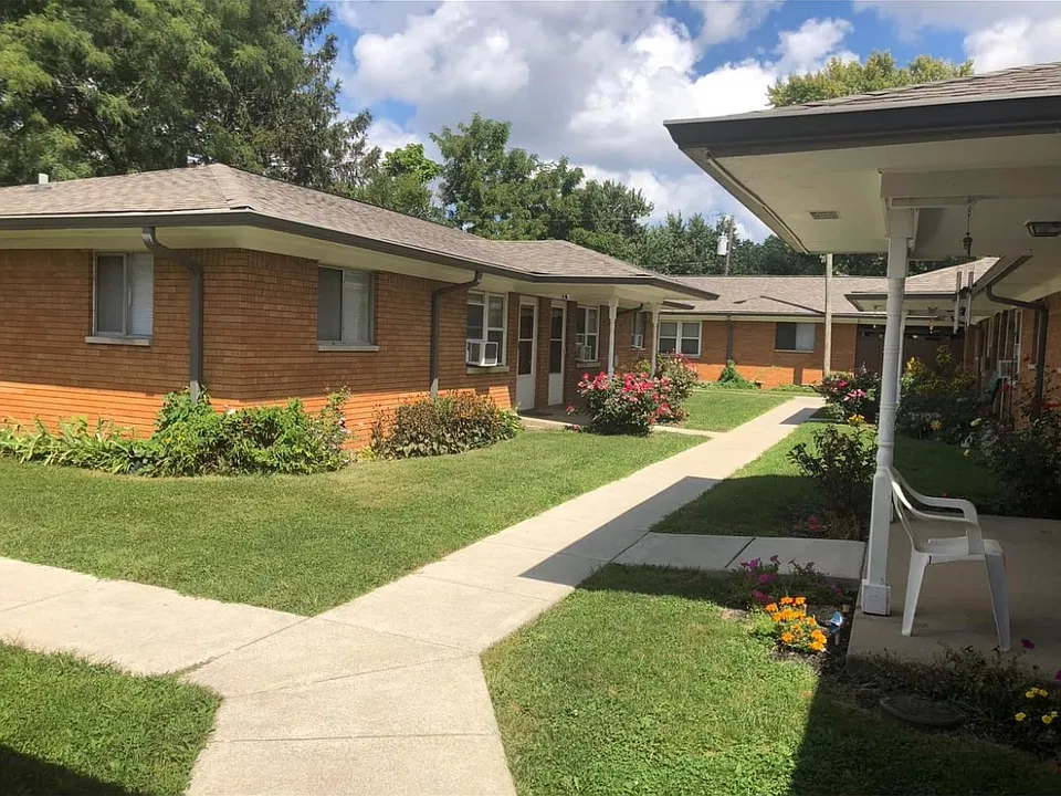 4510 Southeastern Ave #12