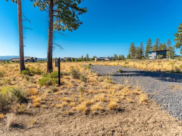 19031 Horizon View Dr, Bend, OR 97703