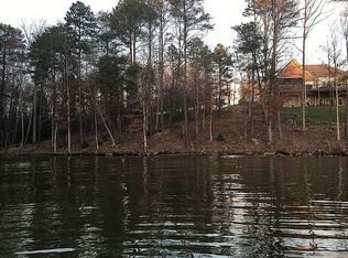 795 E Ridge Water Dr, Chesnee, SC 29323