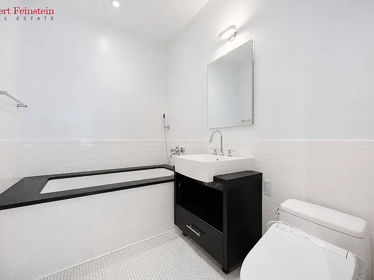 110 Livingston St #14Q — Photo 8