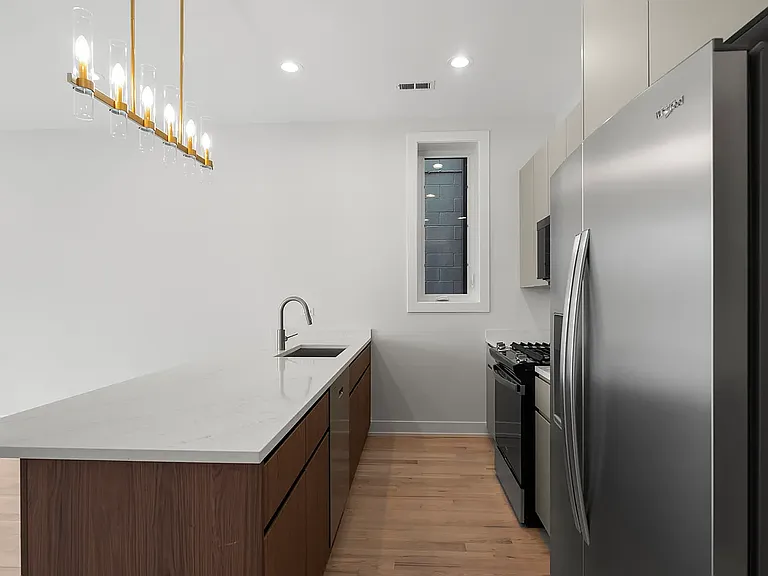 420 E 50th Pl #1 — Photo 6