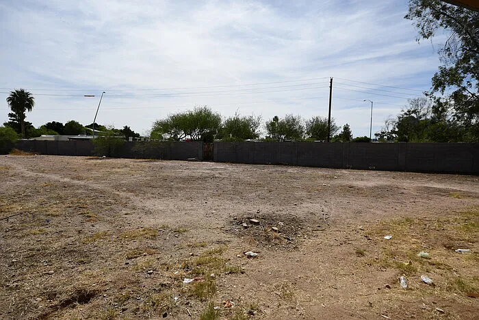 630 W Inglewood St — Photo 14