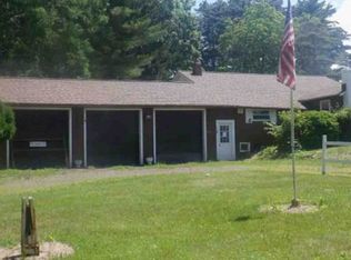 801 E 3rd St, Weatherly, PA 18255