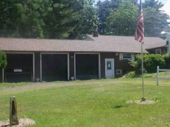 801 E 3rd St, Weatherly, PA 18255