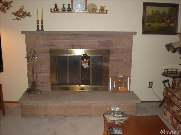4th image of 1890 Liberty Ln