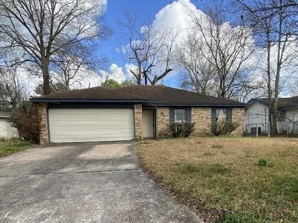 95 Briggs St, Beaumont, TX 77707