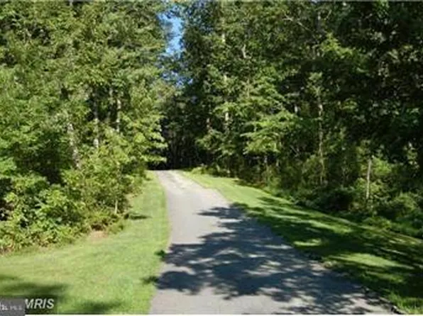 2311 Walnut Spring Ct, Pylesville, MD 21132