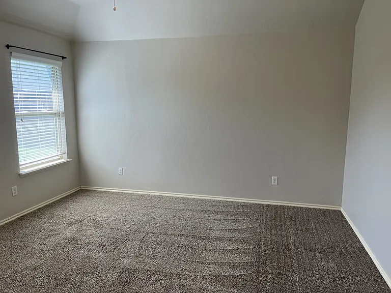 17612 Black Hawk Dr — Photo 22
