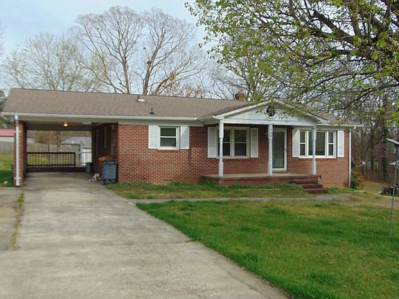 2nd image of 1922 Eastover Dr