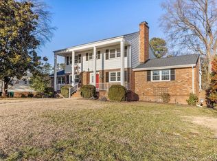 1007 Forestview Dr, Colonial Heights, VA 23834