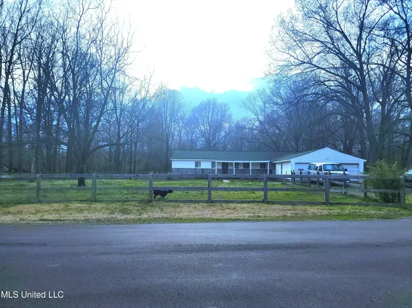 257 Ponderosa Dr, Byhalia, MS 38611