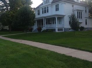 1209 Main Ave, Armour, SD 57313