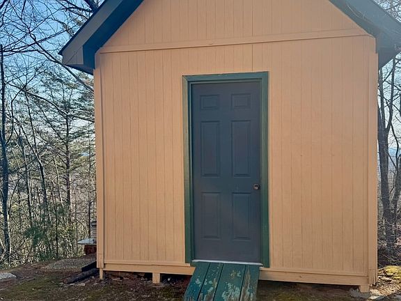 5th image of 1129 Eagle Ridge Rd