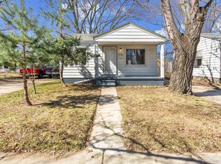 6160 Wilkie St, Taylor, MI 48180