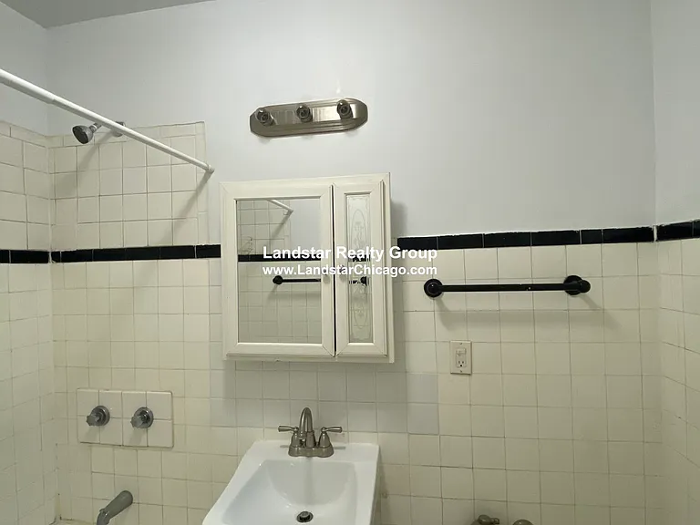 1452 Oak Ave #2N — Photo 16