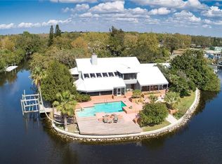 103 NW 2nd St, Ruskin, FL 33570