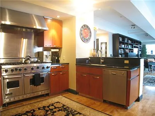 Rented by Eychner | media 16