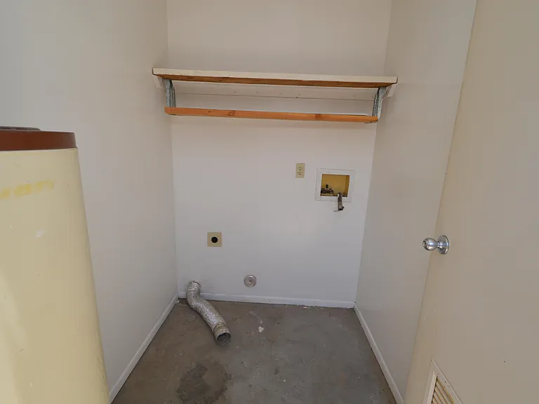 4115 E North St #6 — Photo 8