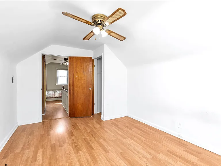 1645 New Hyde Park Dr — Photo 5
