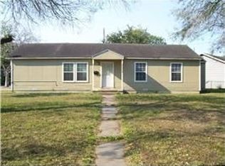 914 E Hoffman Ave, Kingsville, TX 78363