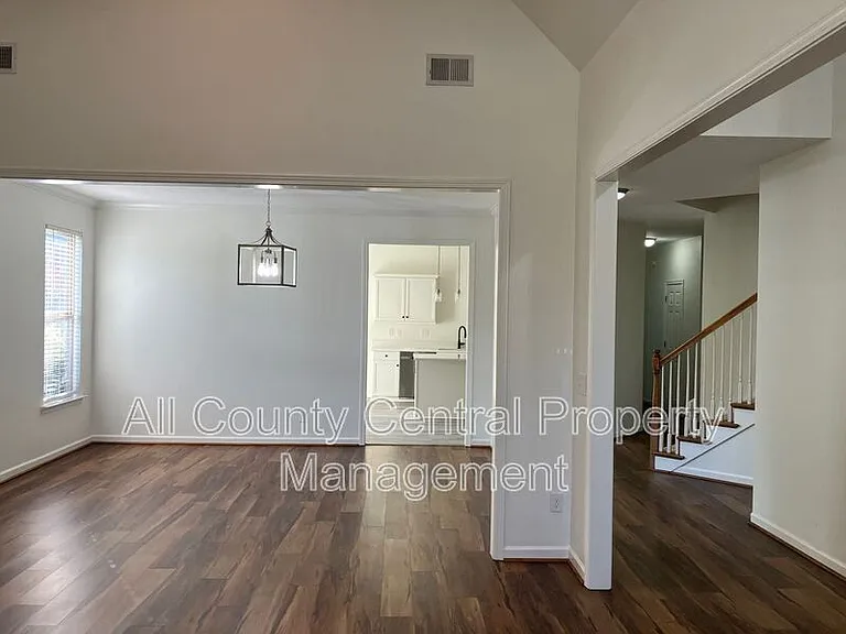 1001 Aronimink Dr — Photo 13