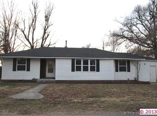 410 Locust Ave, Westville, OK 74965