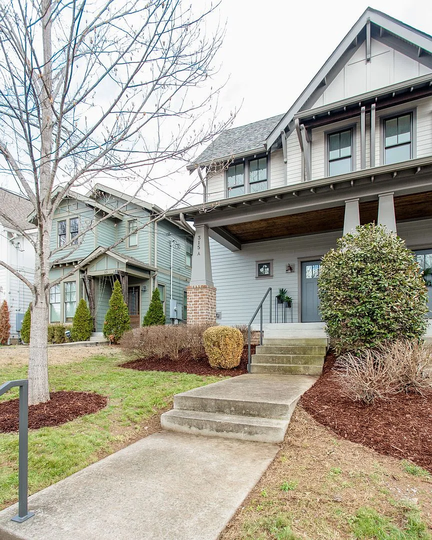 4 bedroom home in desirable East Nashville — Photo 2