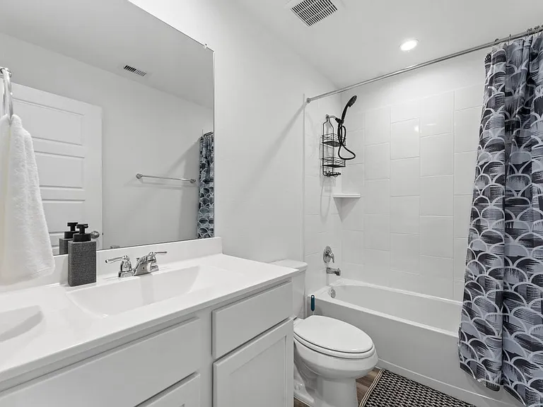 2919 Amherst Meadow Ln — Photo 8
