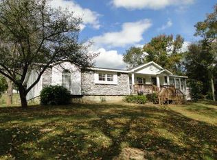 1302 Hebbardsville Rd, Albany, OH 45710