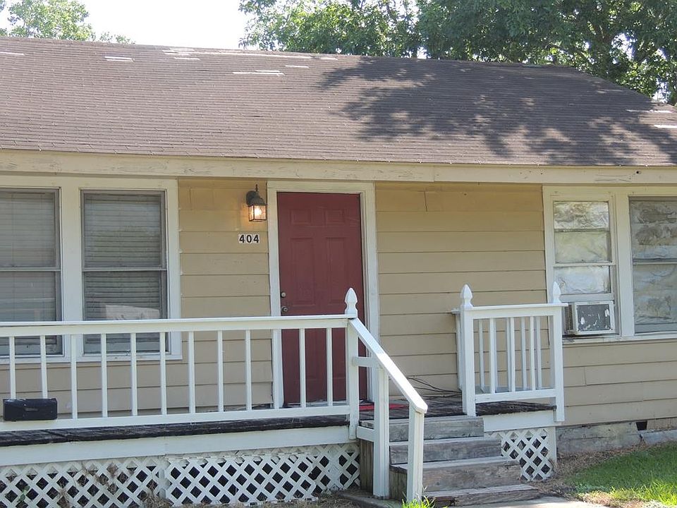 1st image of 404 Charlotte Dr