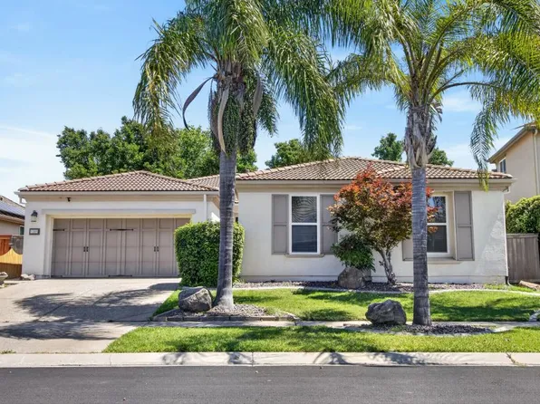 1381 High Noon Dr, Plumas Lake, CA 95961