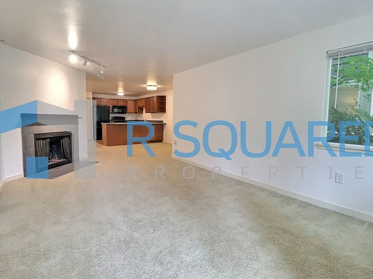 700 Front St S #103 — Photo 6