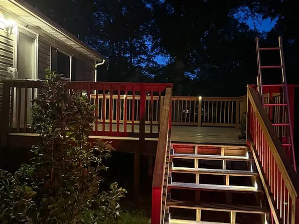 1152 Hillside Dr, Graham, NC 27253