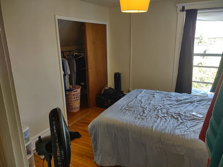 419 N State St #7 — Photo 7