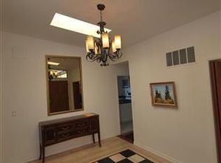 6575 Ascot Dr, Oakland, CA