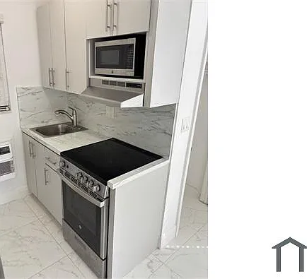 625 SW 5th Ave #10