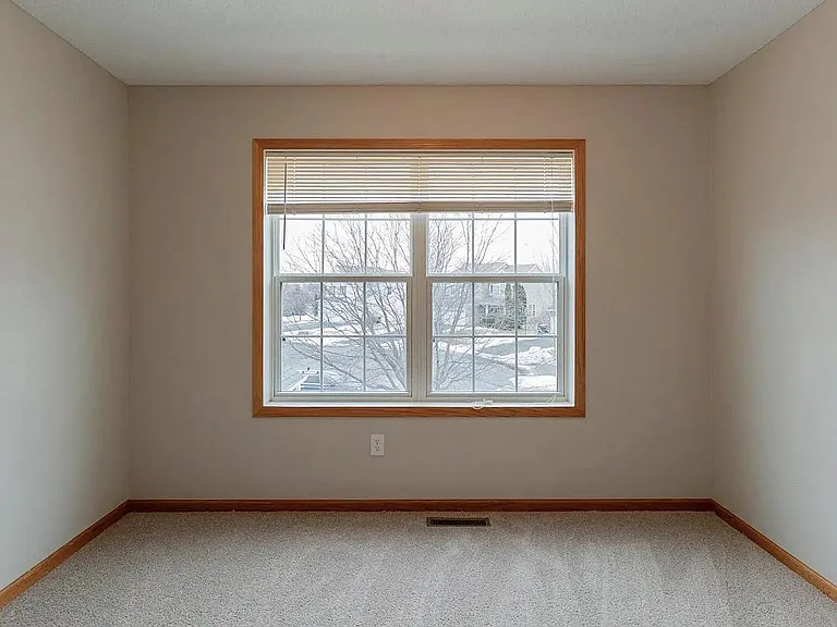 8413 Lobelia Ct — Photo 18