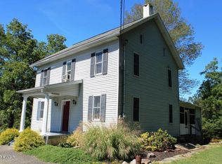 1027 Interchange Rd, Gilbert, PA 18331