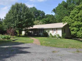 926 Union Grove Rd, Guntersville, AL 35976