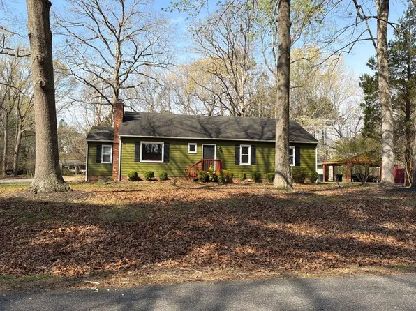 7700 Timber Dr, Quinton, VA 23141