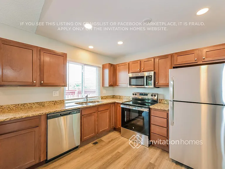 2869 S Espana Ct — Photo 9