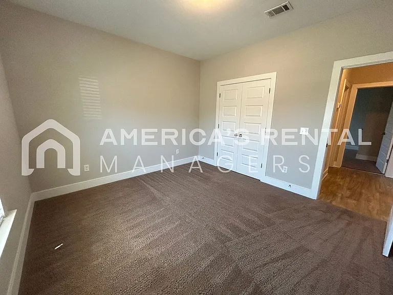 15597 Crimson Ridge Cir — Photo 13