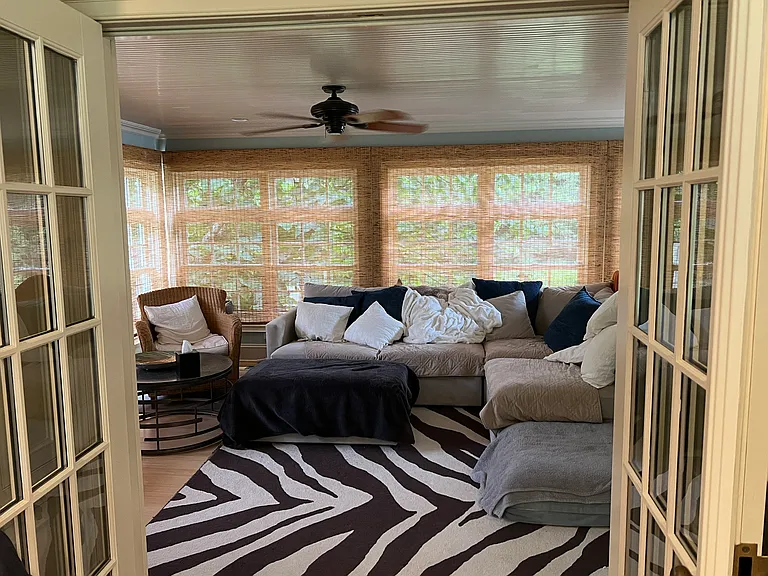 120 Merwins Ln — Photo 19